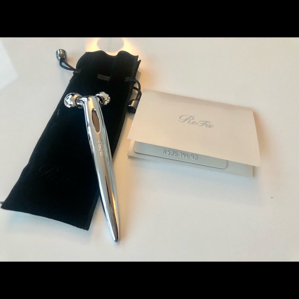 ReFa S Carat: anti-aging facial massage roller